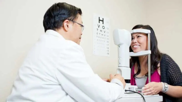 What is Vision Insurance and What Does it Cover?